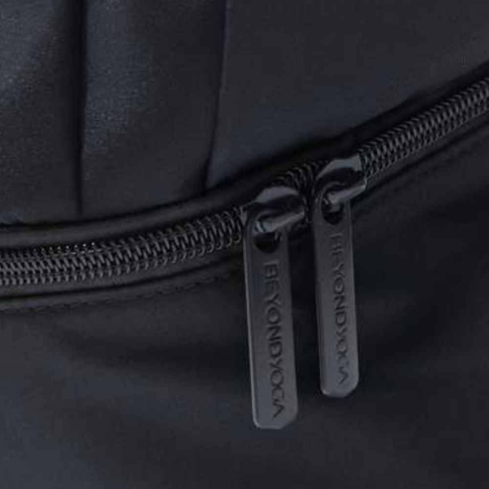 💖HP💖 NWT Beyond Yoga Convertible Gym Bag - Picture 5 of 7